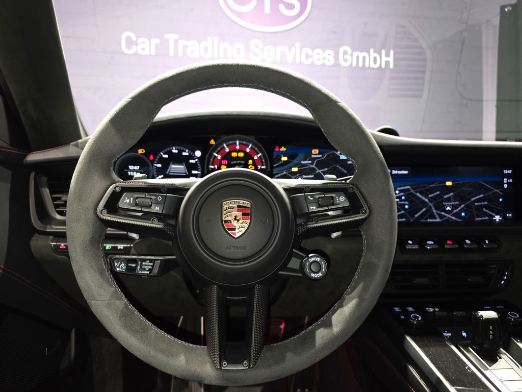 Porsche 911 2023