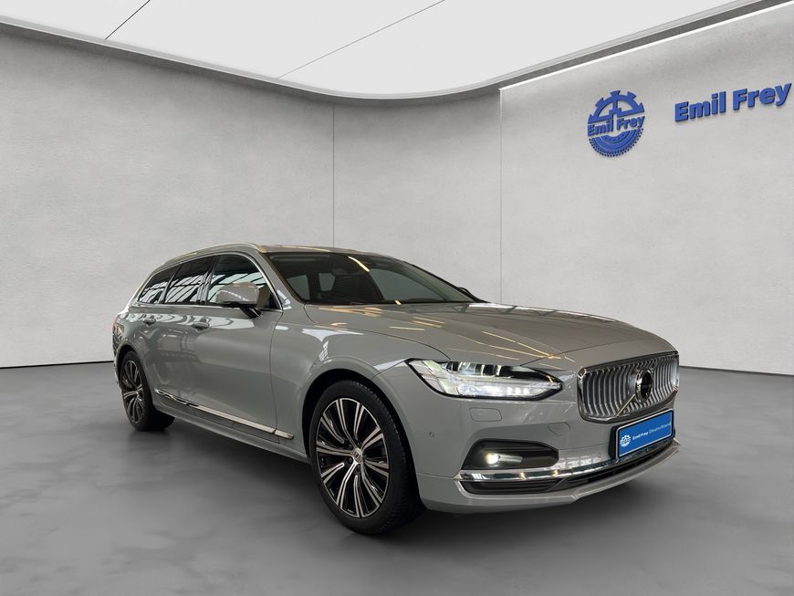 Volvo V90 2024