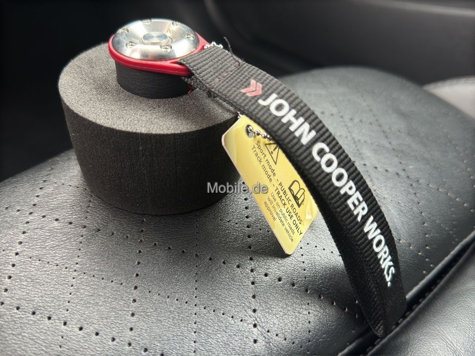 MINI John Cooper Works Cabrio 2017
