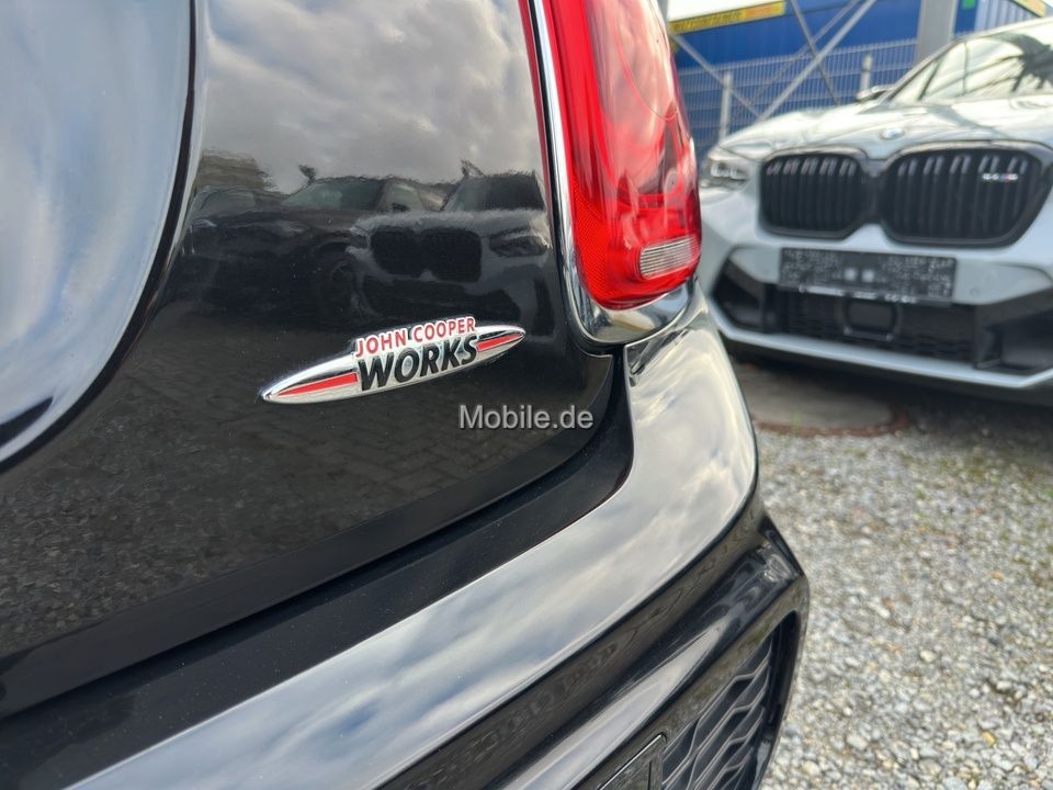 MINI John Cooper Works Cabrio 2017