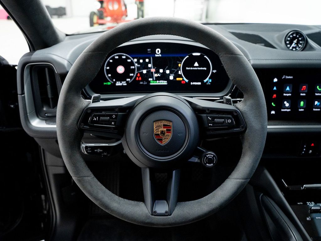 Porsche Cayenne 2024