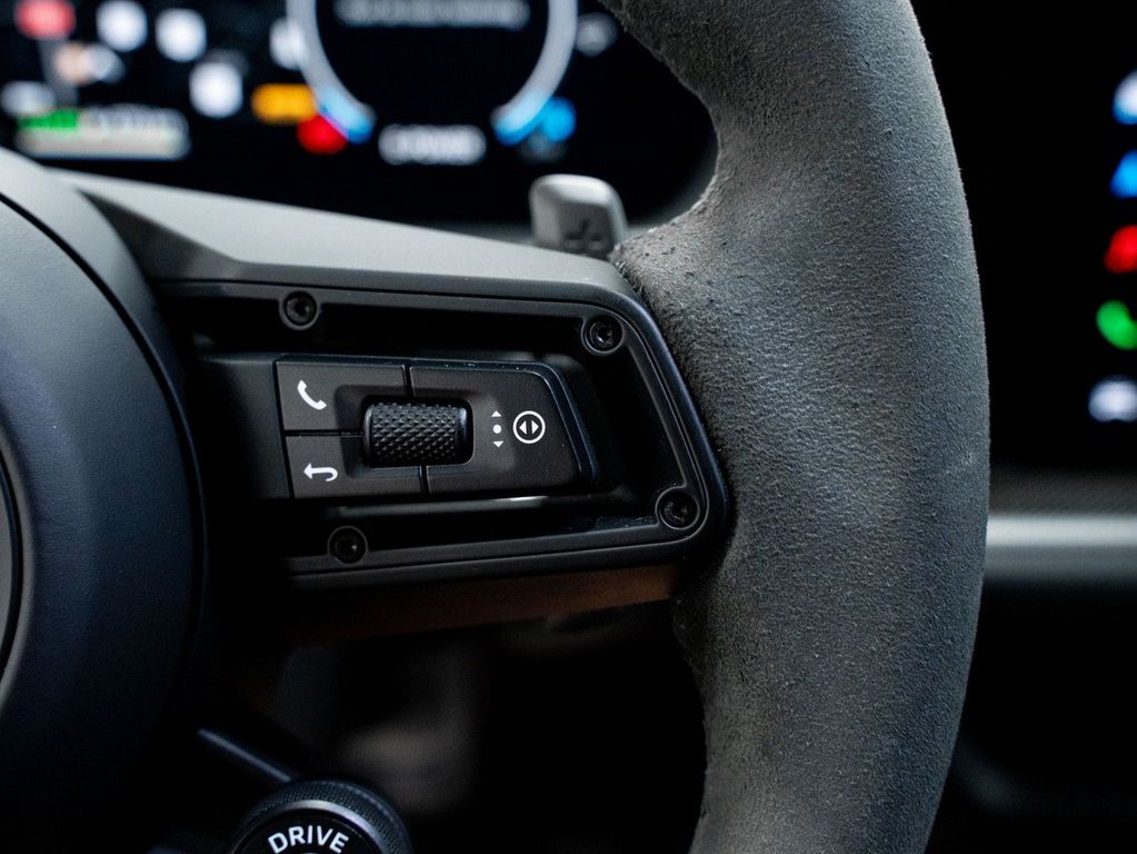 Porsche Cayenne 2024