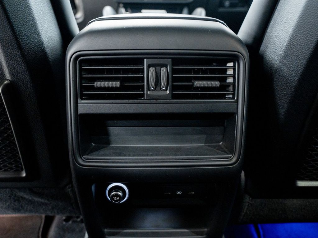 Porsche Cayenne 2024