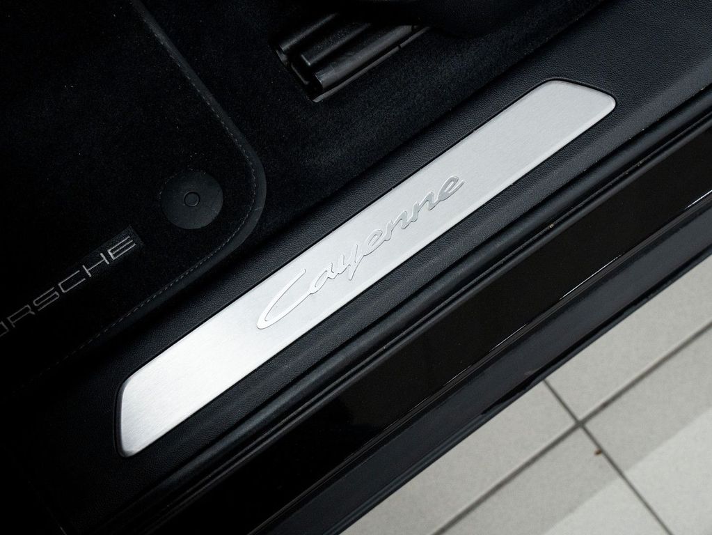 Porsche Cayenne 2024