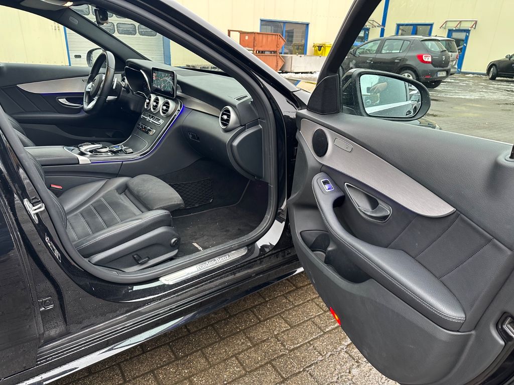 Mercedes-Benz C 300 2020
