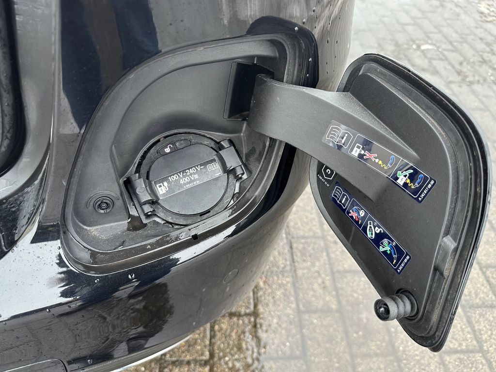 Mercedes-Benz C 300 2020