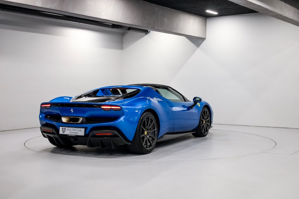 Ferrari 296 GTS 2022