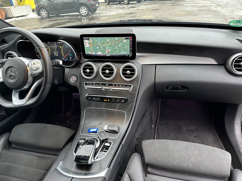 Mercedes-Benz C 300 2020