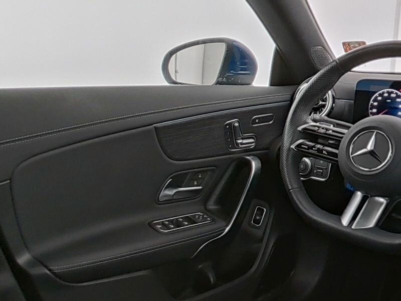 Mercedes-Benz CLA 250 2024