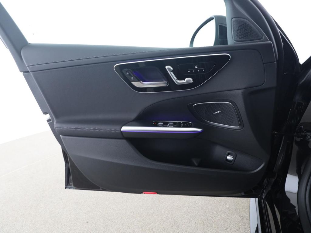 Mercedes-Benz C 220 2026