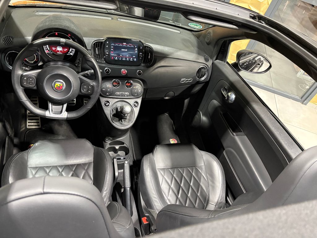 Abarth 595C 2023