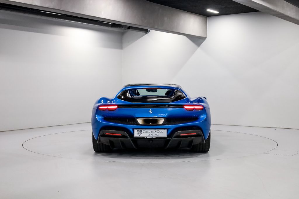 Ferrari 296 GTS 2022