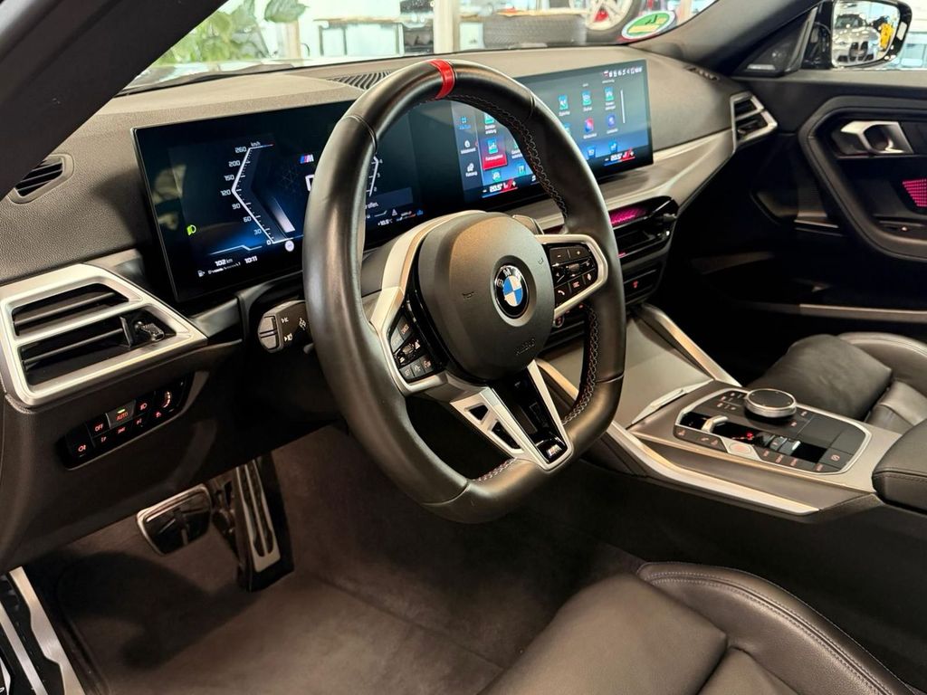 BMW M240i 2025