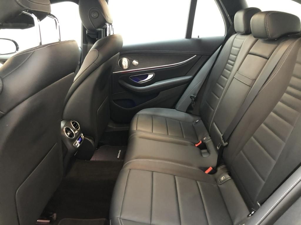Mercedes-Benz E 300 2022