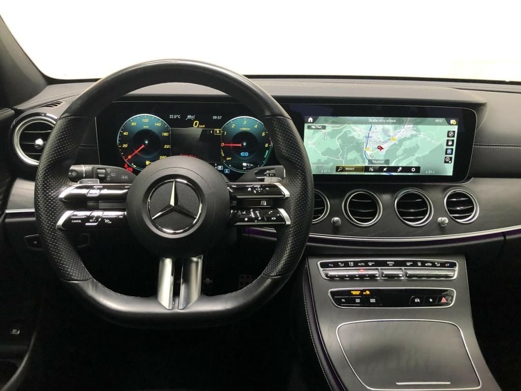 Mercedes-Benz E 300 2022
