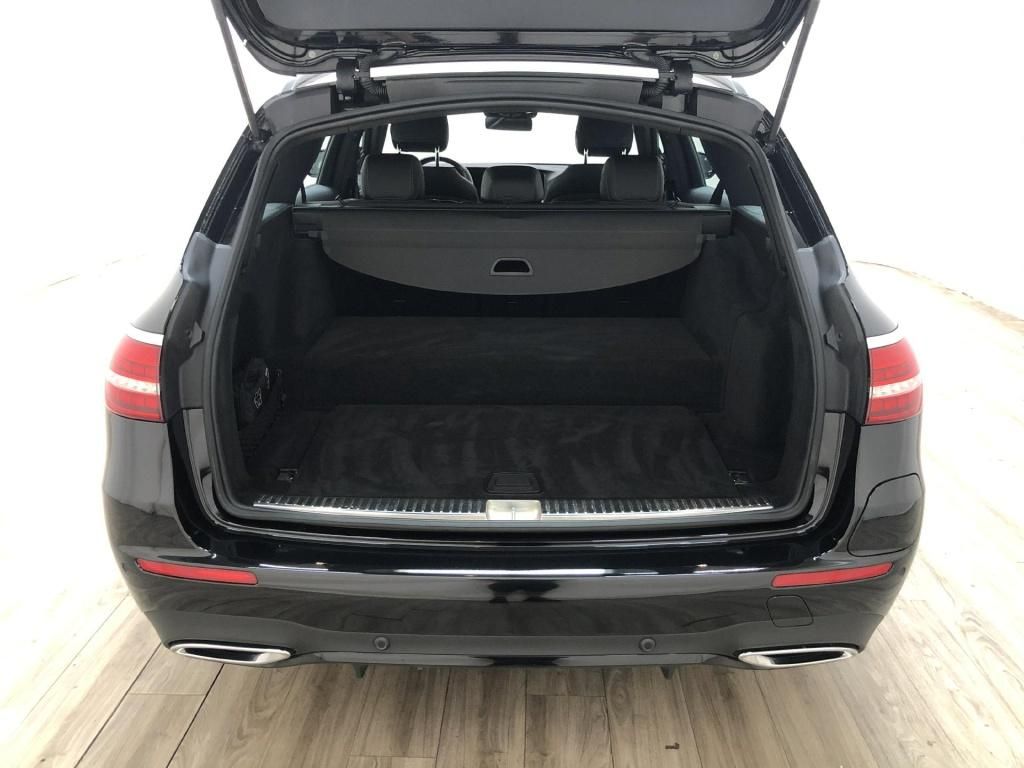 Mercedes-Benz E 300 2022