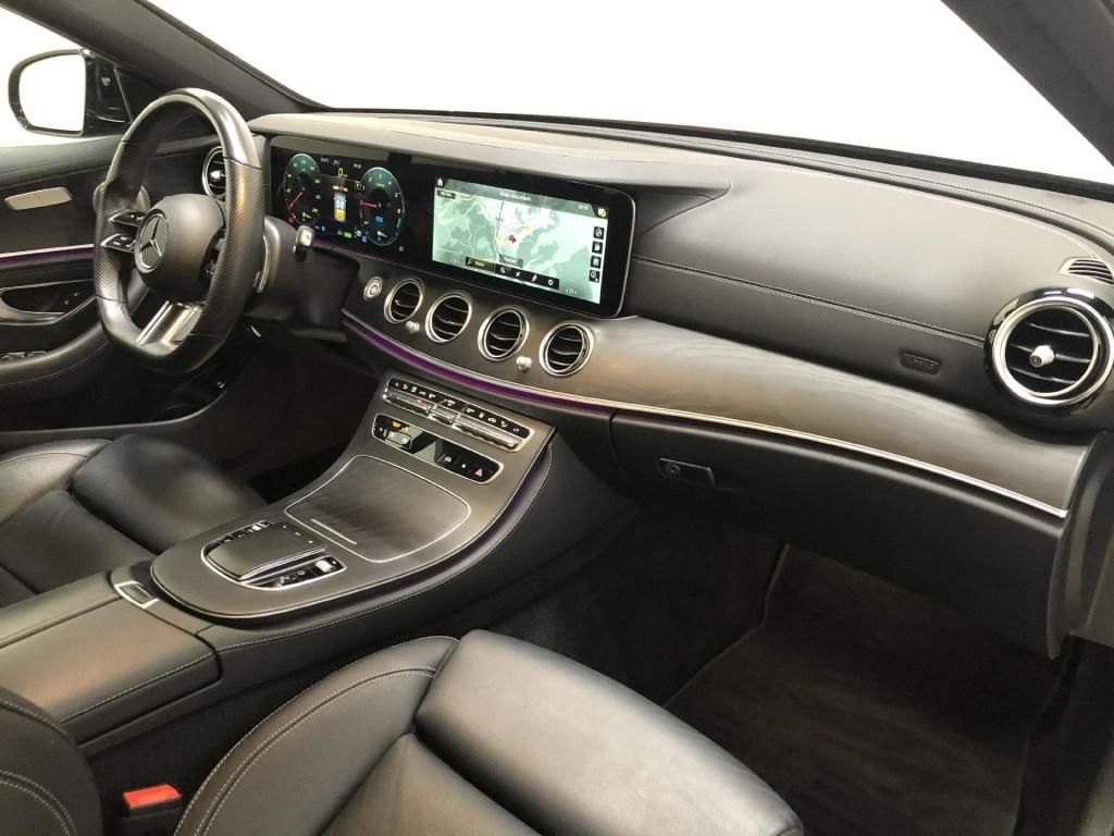 Mercedes-Benz E 300 2022