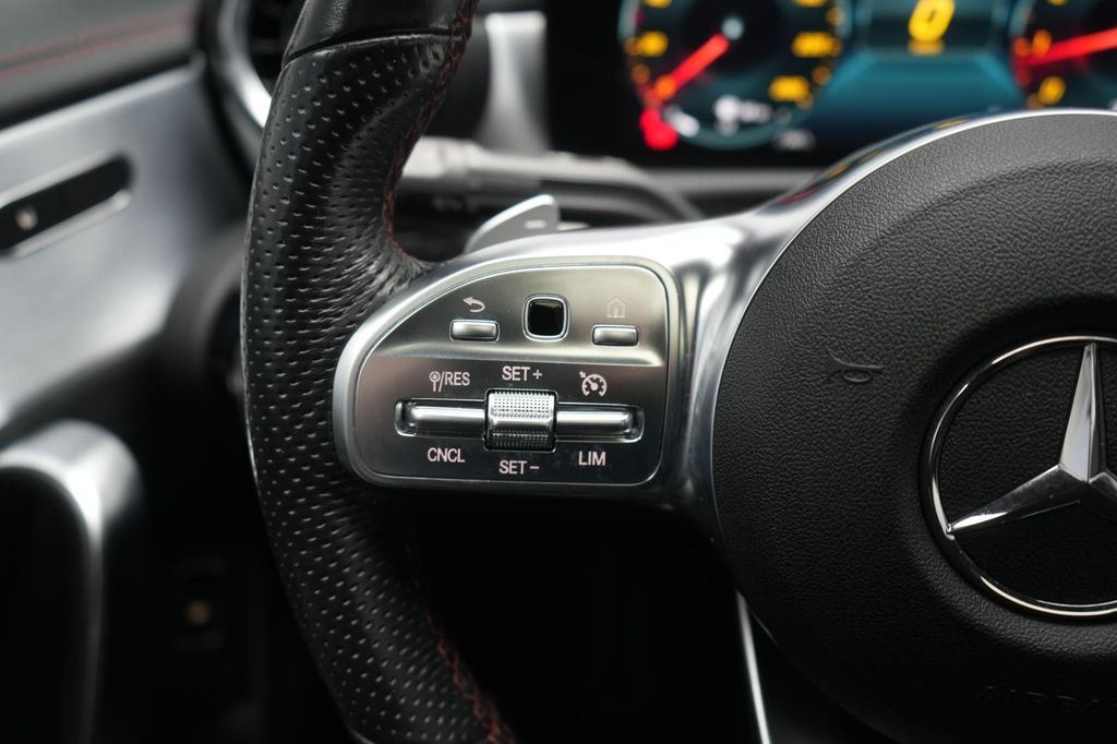 Mercedes-Benz CLA 200 2021