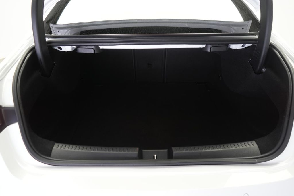 Mercedes-Benz CLA 200 2021