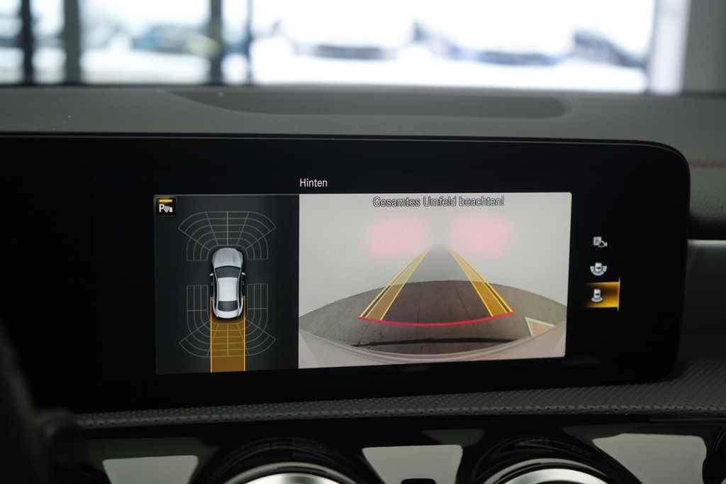 Mercedes-Benz CLA 200 2021