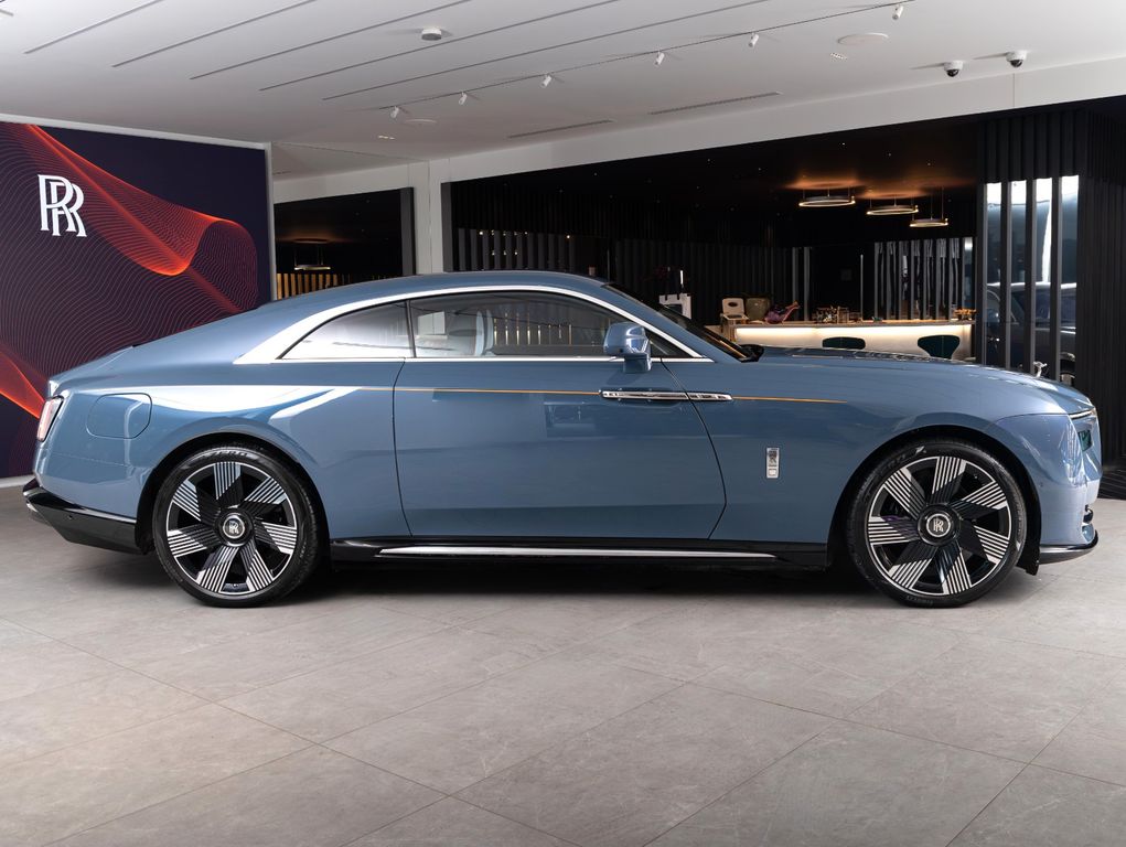 Rolls-Royce Spectre 2024