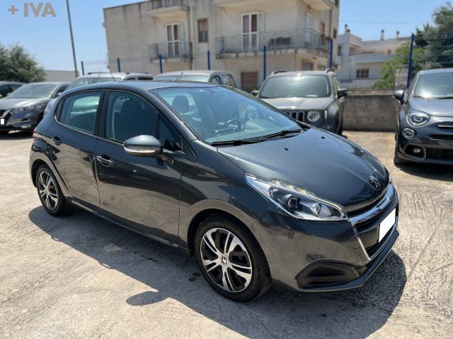 Peugeot 208 2016