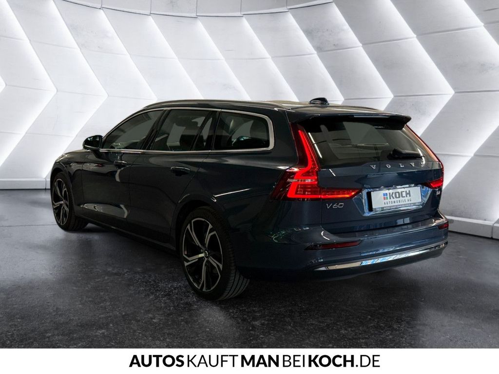 Volvo V60 2023