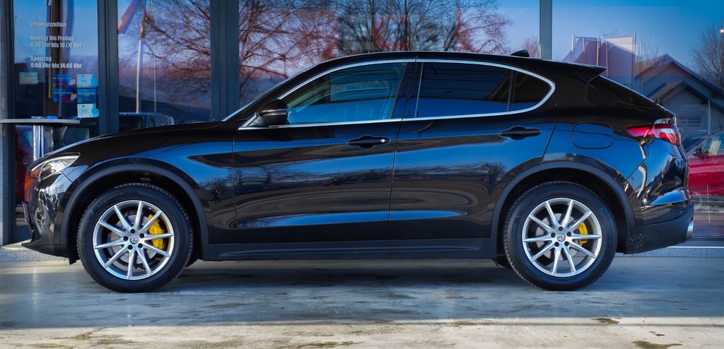 Alfa Romeo Stelvio 2019