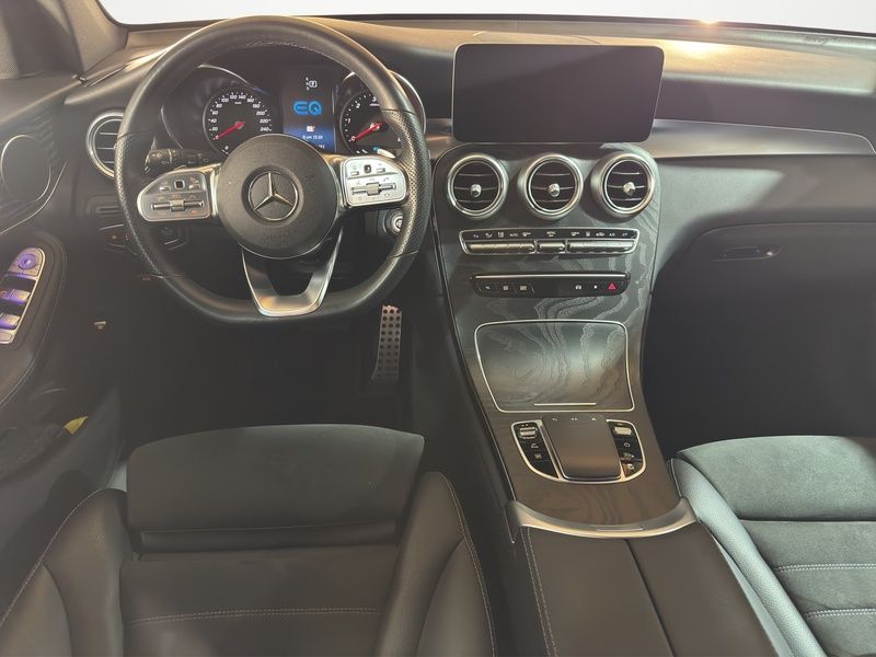 Mercedes-Benz GLC 300 2022