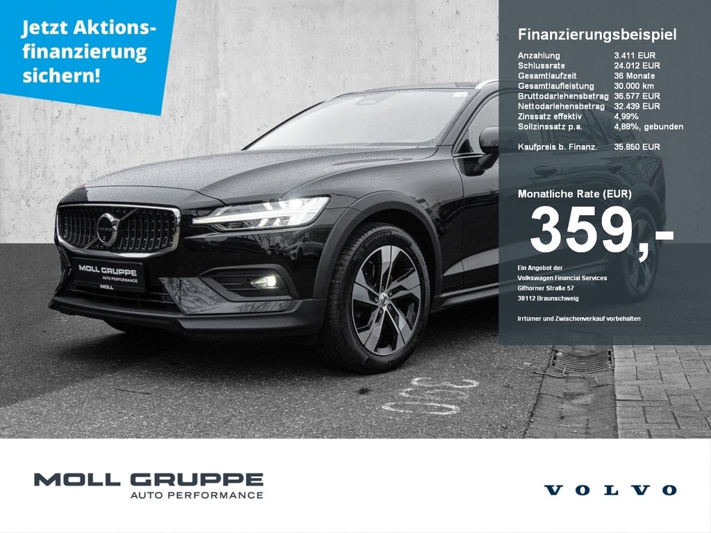Volvo V60 Cross Country 2023