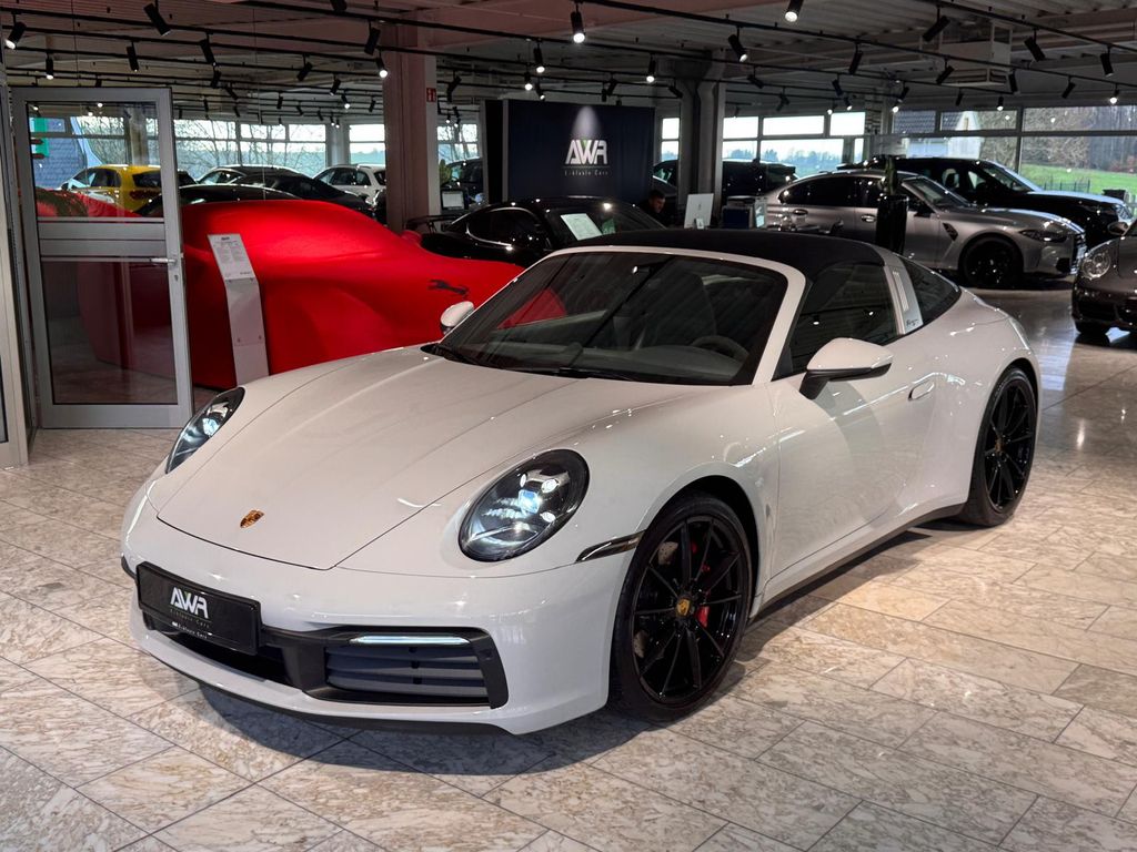 Porsche 992 2021