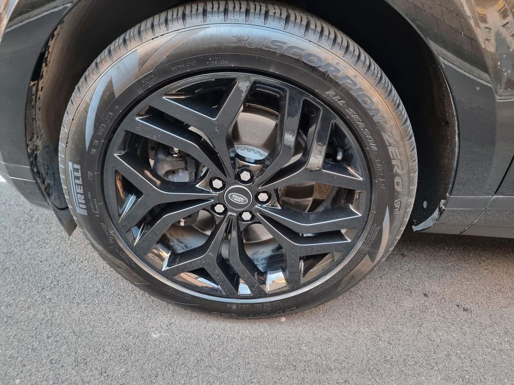 Land Rover Range Rover Evoque 2023