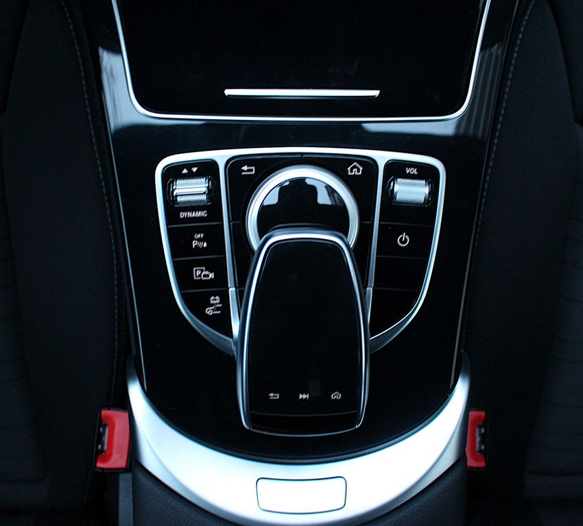 Mercedes-Benz C 300 2021