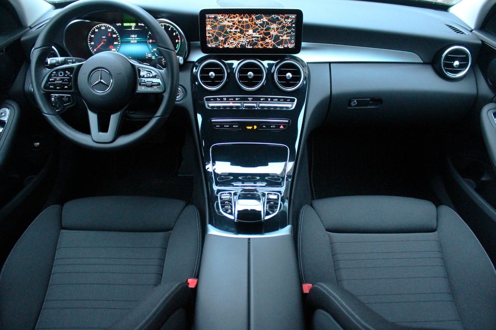 Mercedes-Benz C 300 2021
