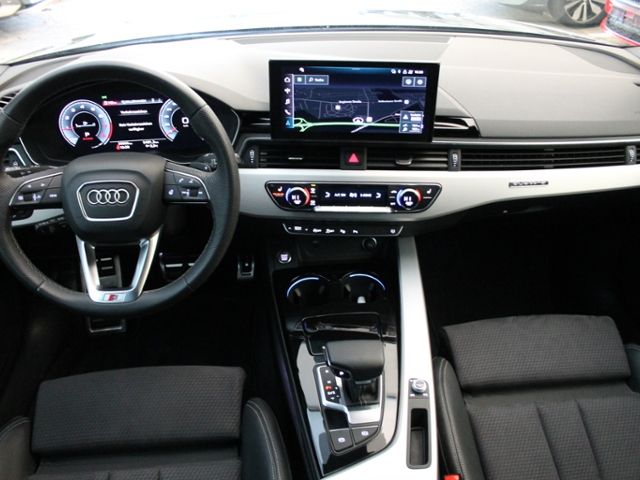 Audi A4 2023