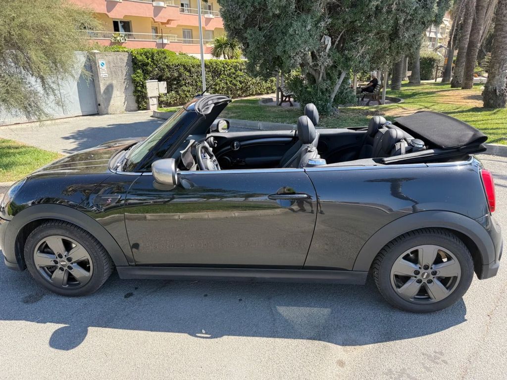 MINI Cooper S Cabrio 2023