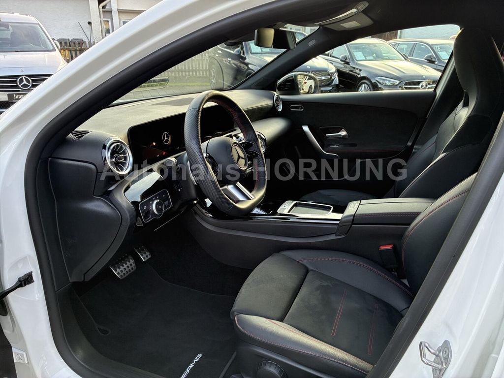 Mercedes-Benz A 220 2025