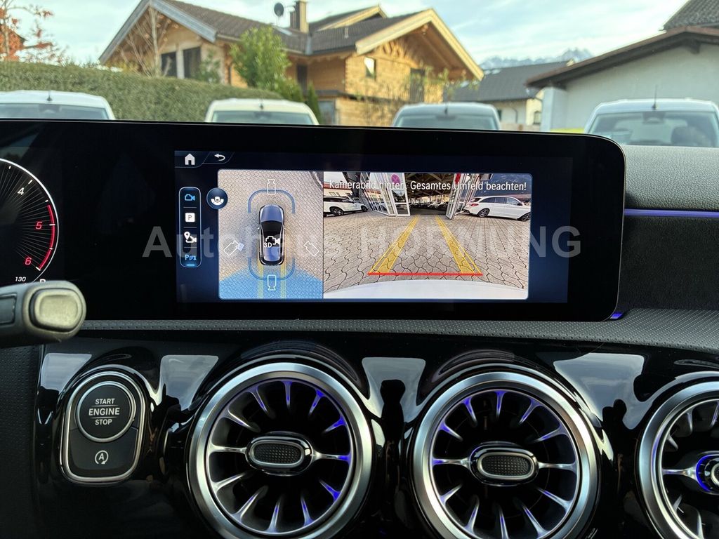 Mercedes-Benz A 220 2025