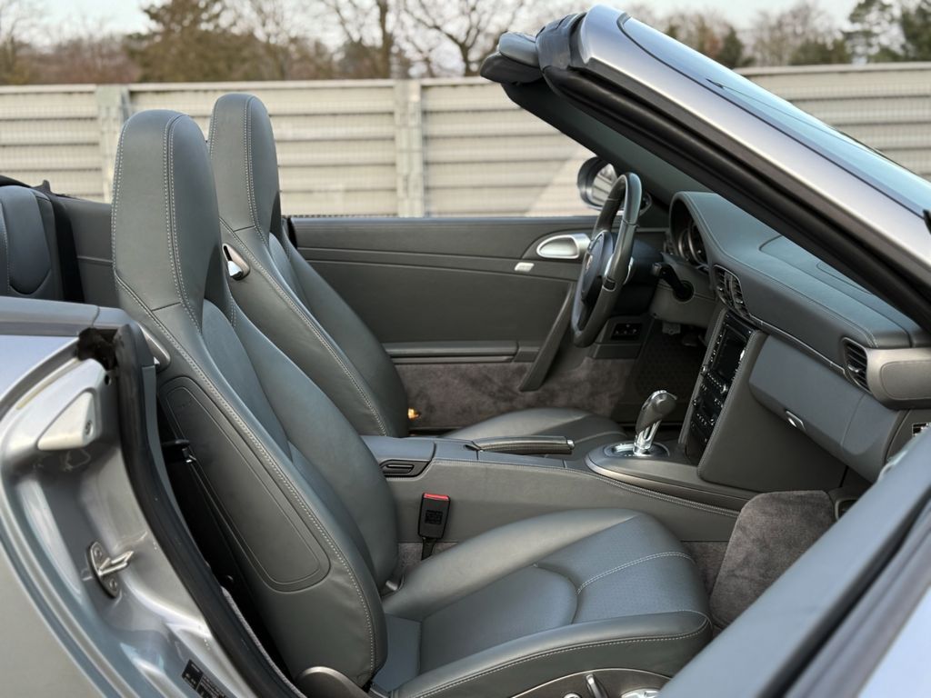 Porsche 911 2010