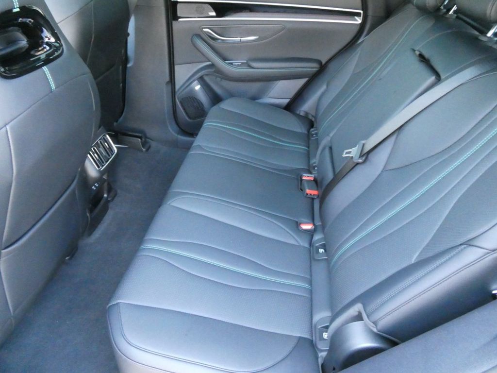 BYD SEAL U