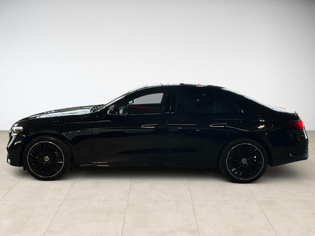 Mercedes-Benz E 300 2026