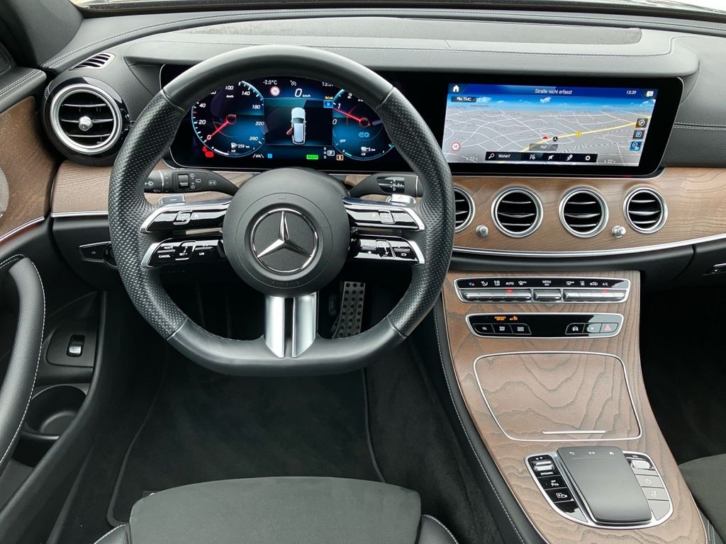 Mercedes-Benz E 300 2022