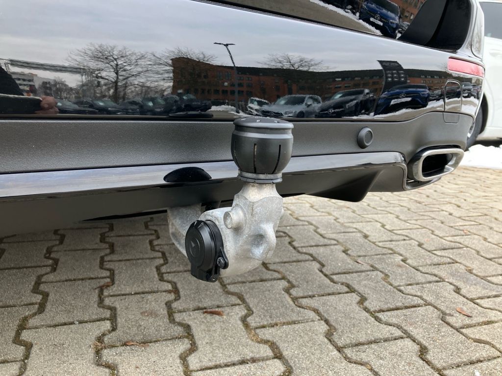 Mercedes-Benz E 300 2022