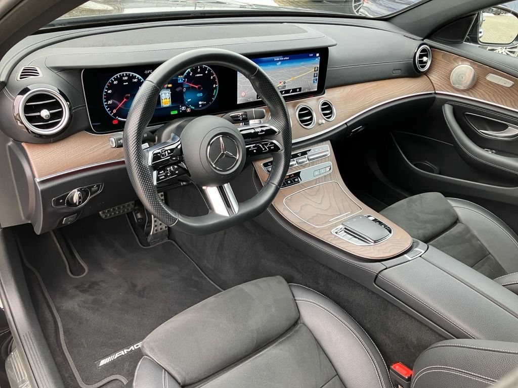 Mercedes-Benz E 300 2022