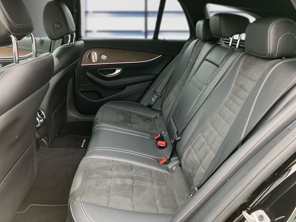 Mercedes-Benz E 300 2022