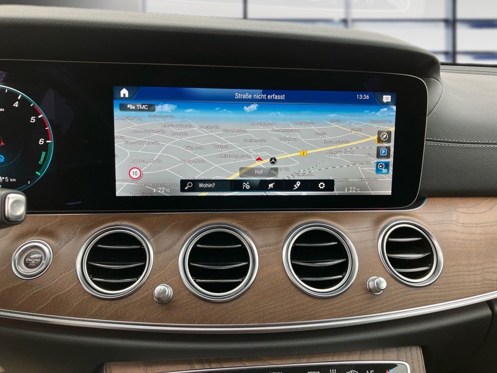 Mercedes-Benz E 300 2022