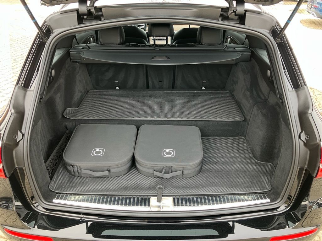 Mercedes-Benz E 300 2022