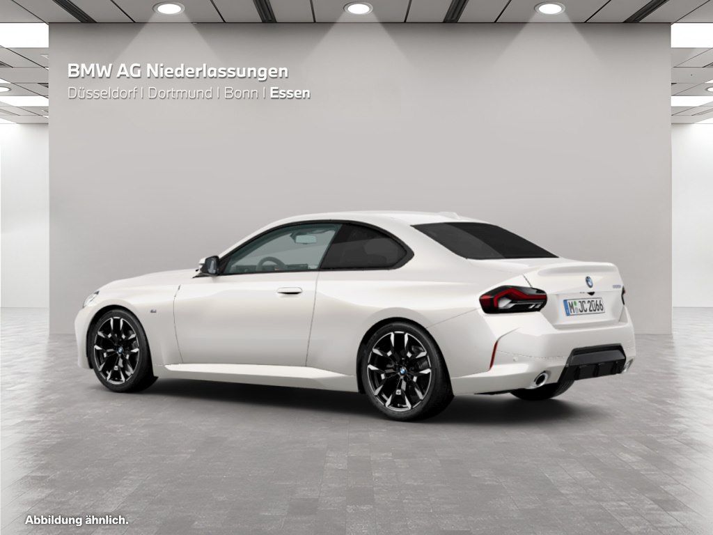 BMW 220 2025