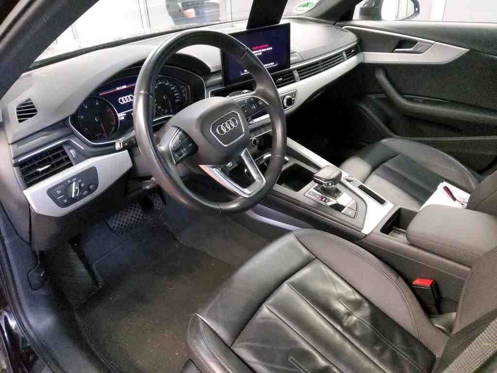 Audi A4 2021