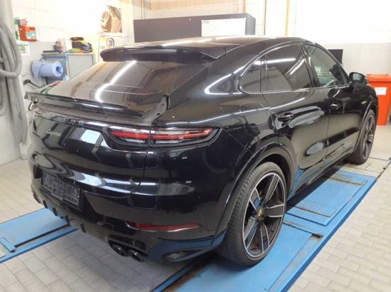 Porsche Cayenne 2022